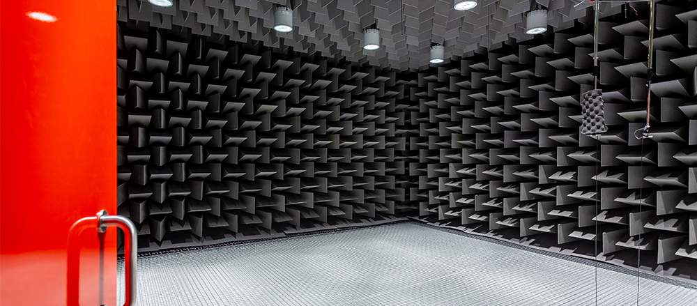 Acoustic wedges i Anechoic Chamber